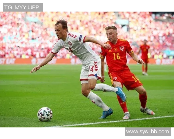 当今足坛炙手可热的明星球员盘点与分析